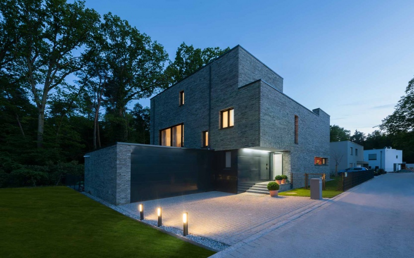 Villa W