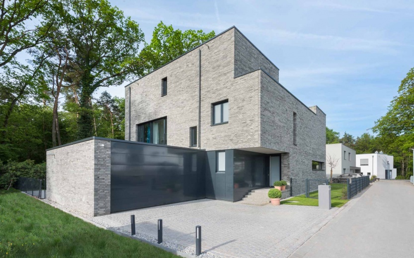 Villa W